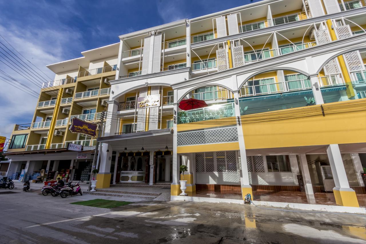 Triple Three Patong Hotel Exterior photo